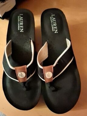 Lauren Ralph Lauren Black and Brown Logo Thong Sandals